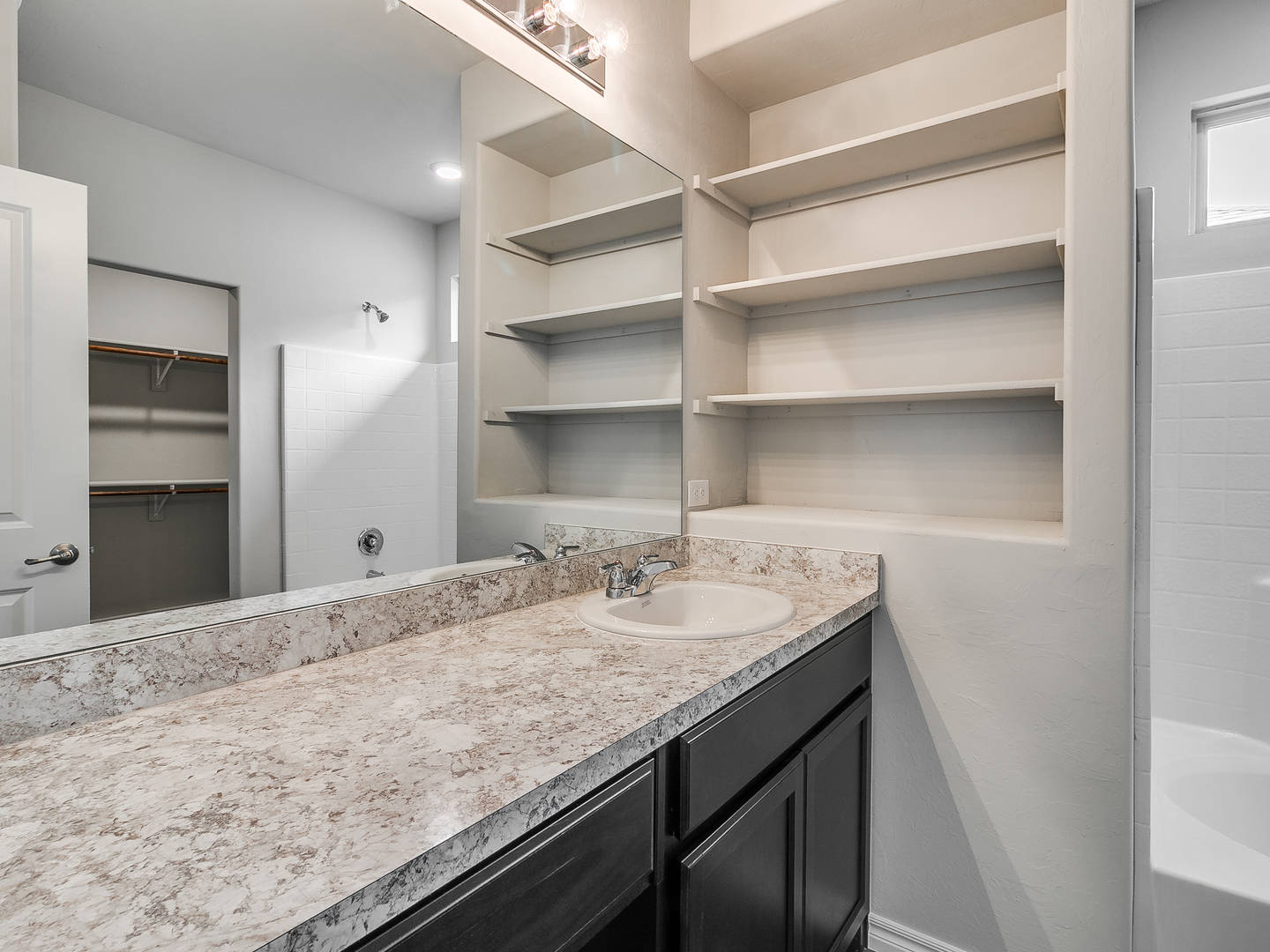 9525 Timberwind Ln Yukon, OK 73099