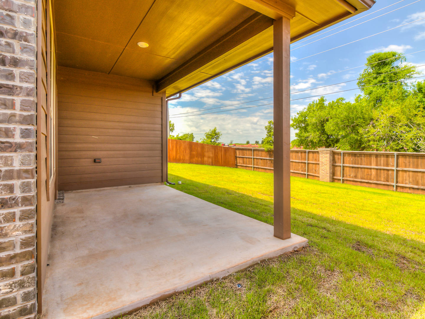 9525 Timberwind Ln Yukon, OK 73099