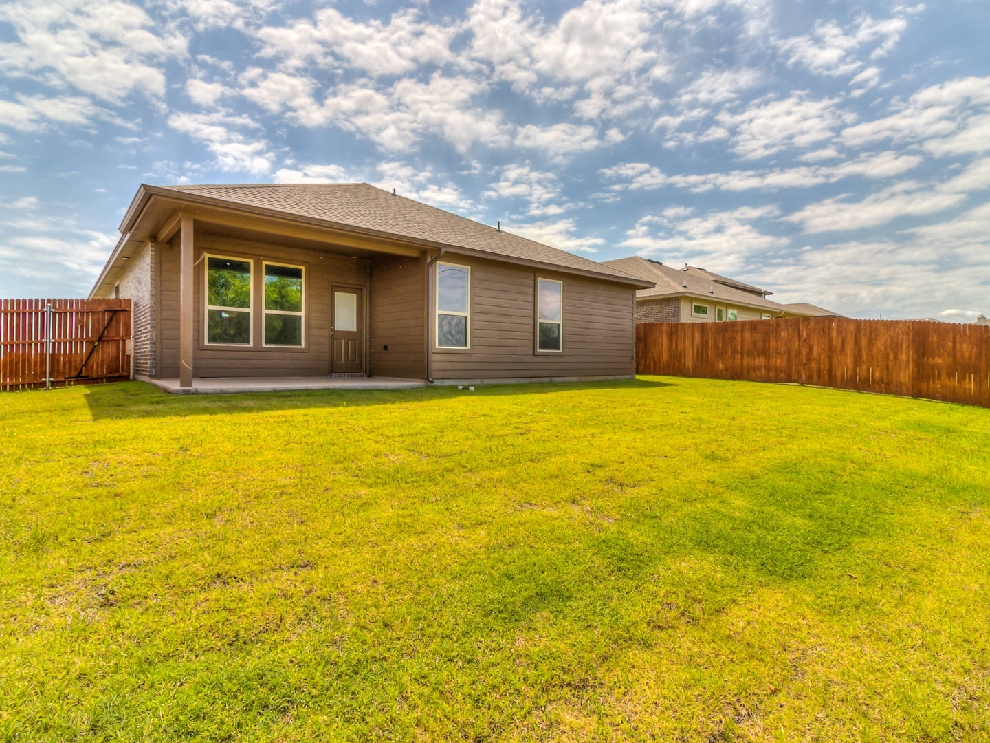 9525 Timberwind Ln Yukon, OK 73099