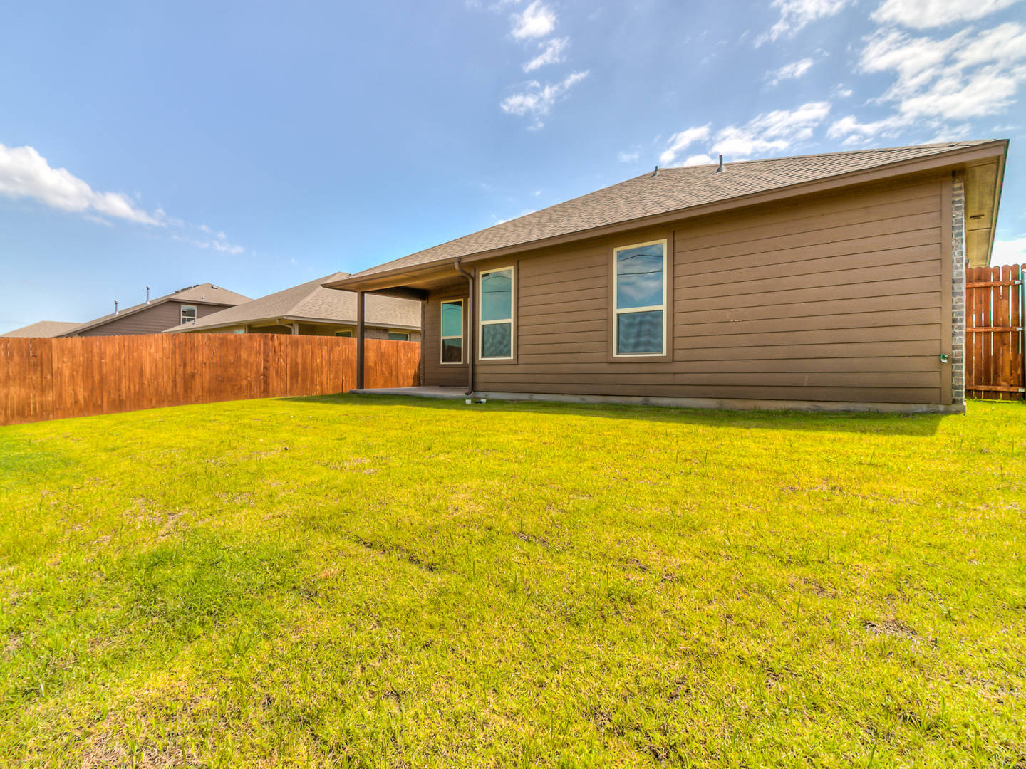 9525 Timberwind Ln Yukon, OK 73099