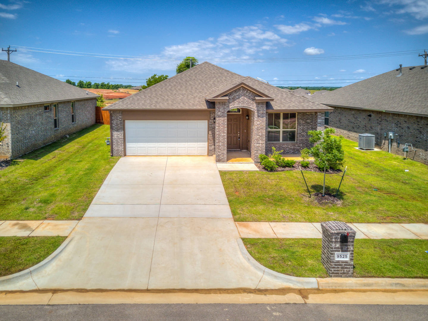 9525 Timberwind Ln Yukon, OK 73099