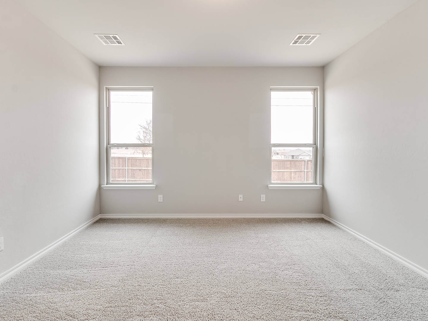 9525 Timberwind Ln Yukon, OK 73099