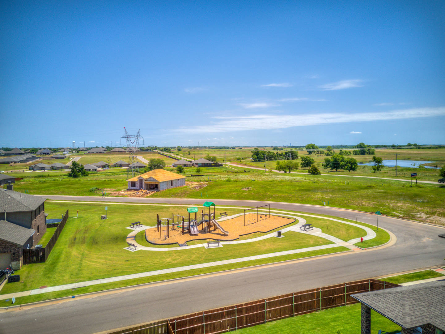 9525 Timberwind Ln Yukon, OK 73099