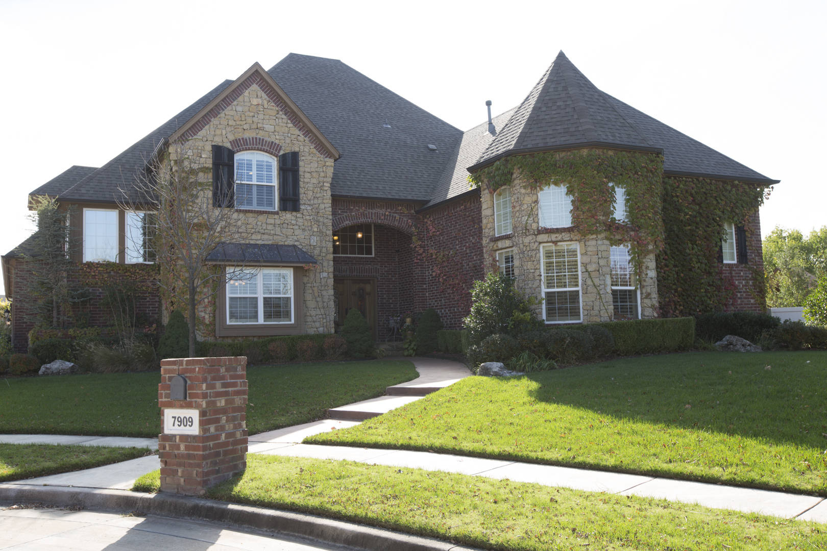 Brivity 7909 E Commercial St Broken Arrow, OK 74014 Virtual Tour