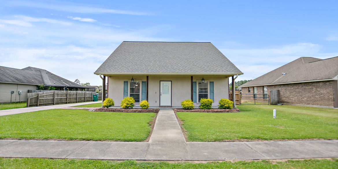Brivity 34262 Hawks Cove Denham Springs, LA 70706