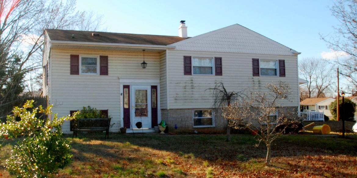 Brivity 7847 Cindy Drive Glen Burnie, MD 21061