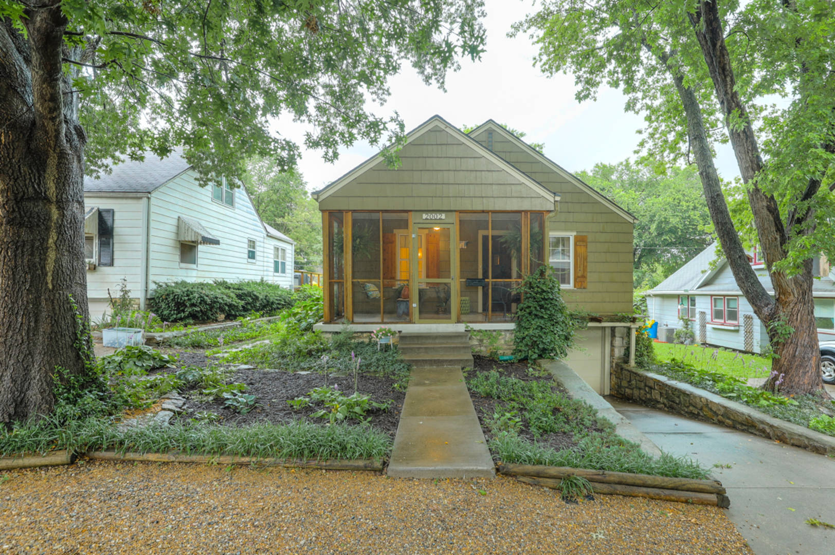 2002 W 48th Street Westwood, KS 66205