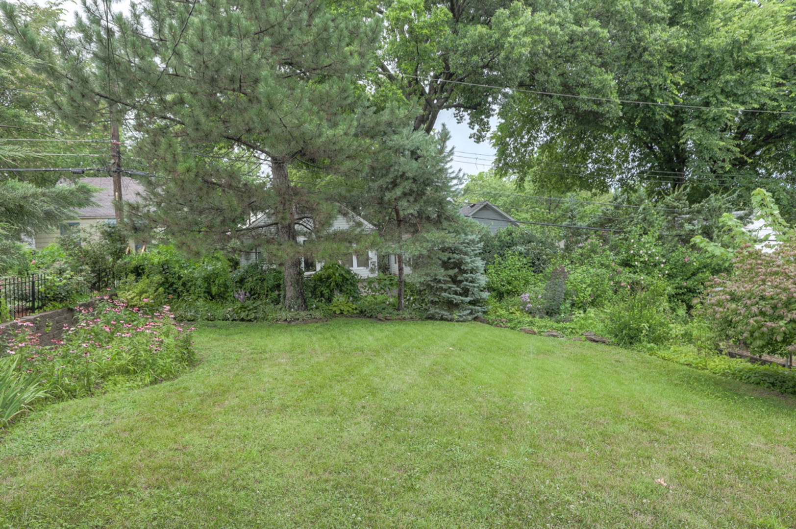 2002 W 48th Street Westwood, KS 66205
