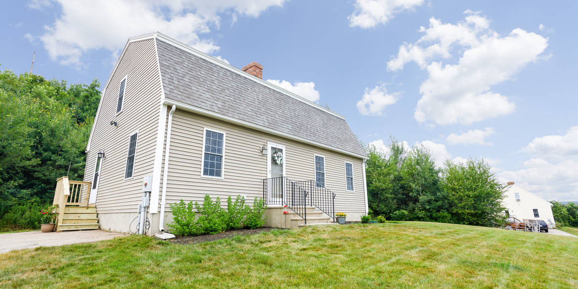 Brivity 98 Wales Road Brimfield, MA 01010