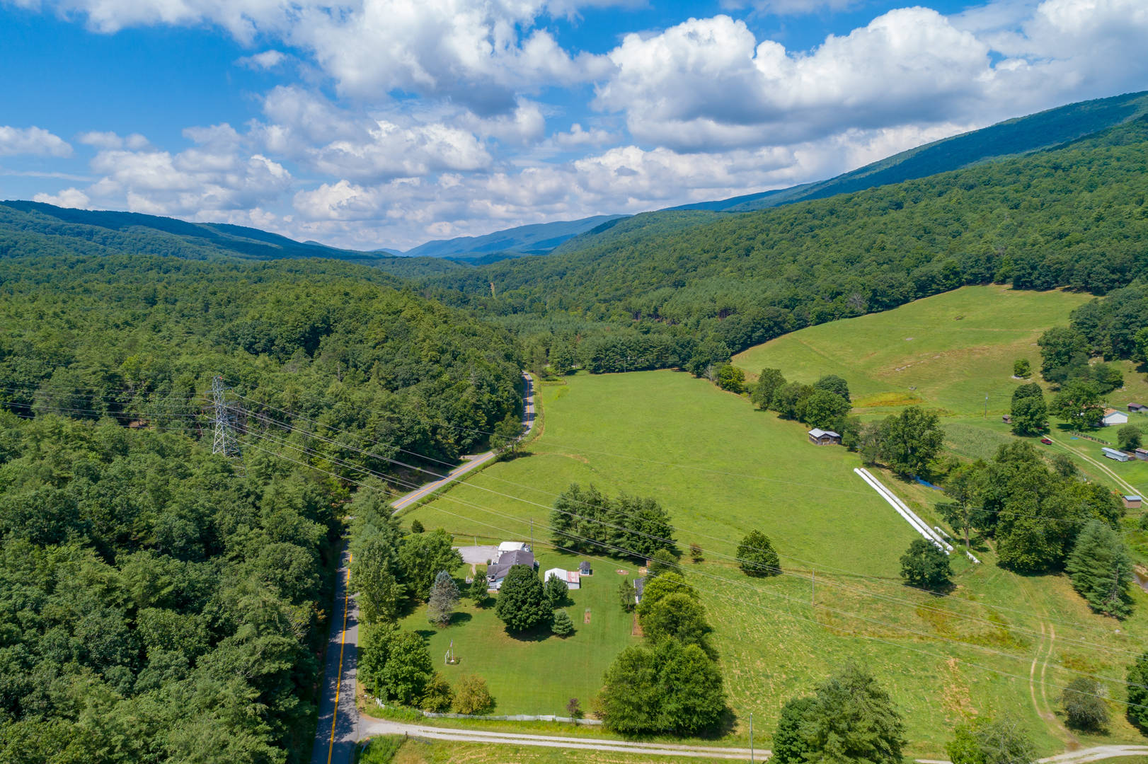 Brivity 8205 Little Creek Highway Dublin, VA 24084 Virtual Tour