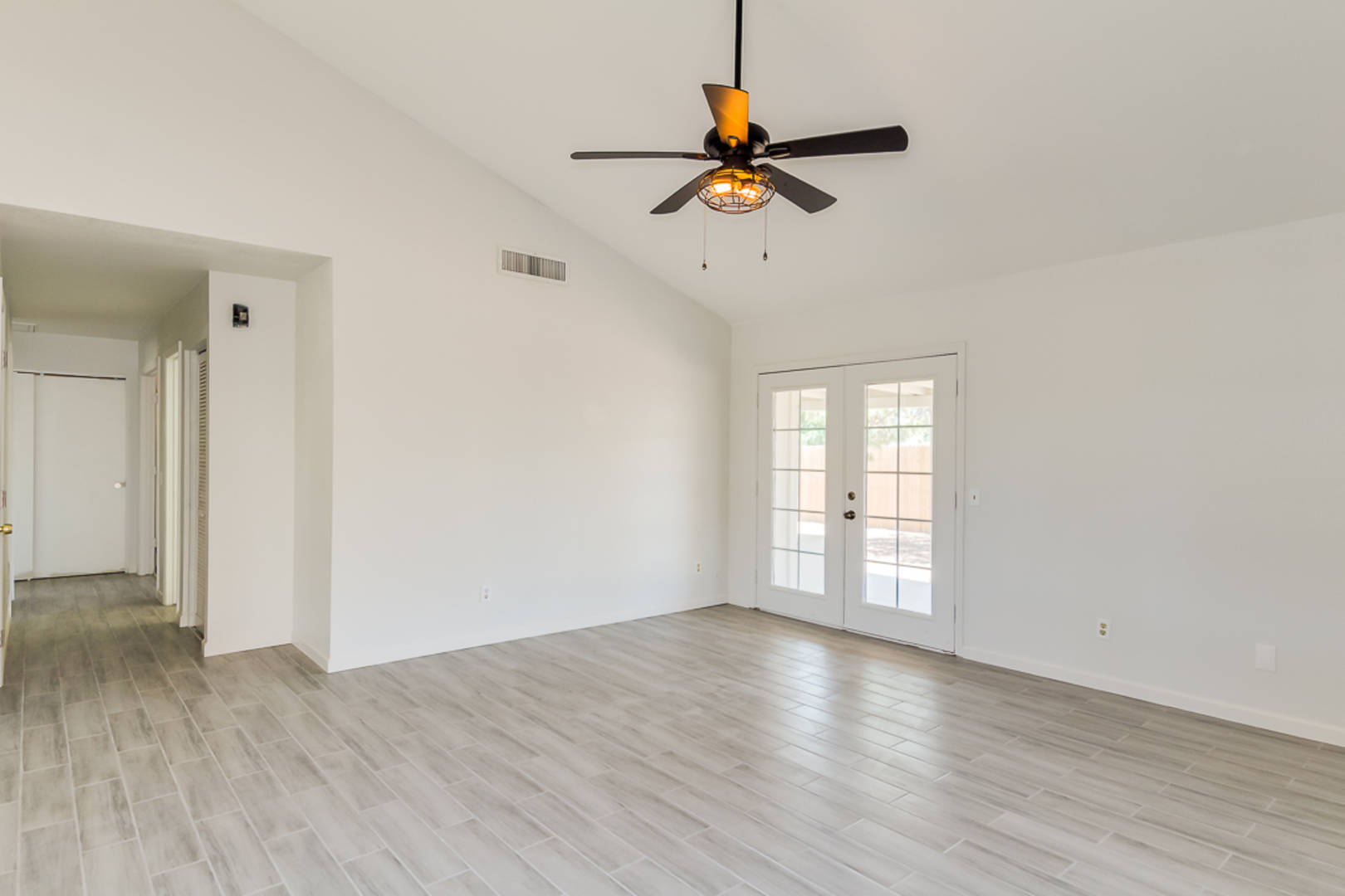 VACANT 4626 N 106th Dr Phoenix, AZ 85037