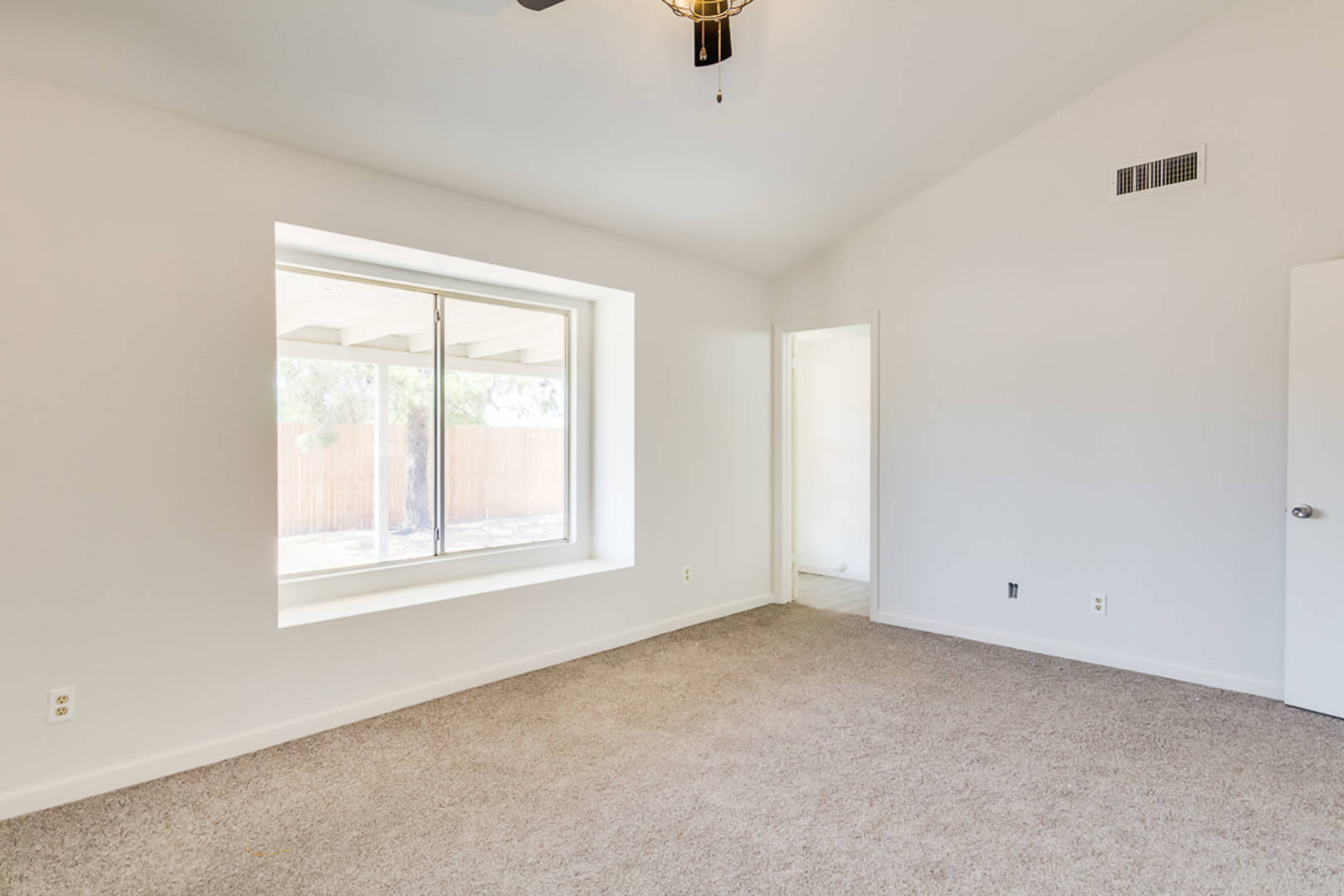 VACANT 4626 N 106th Dr Phoenix, AZ 85037