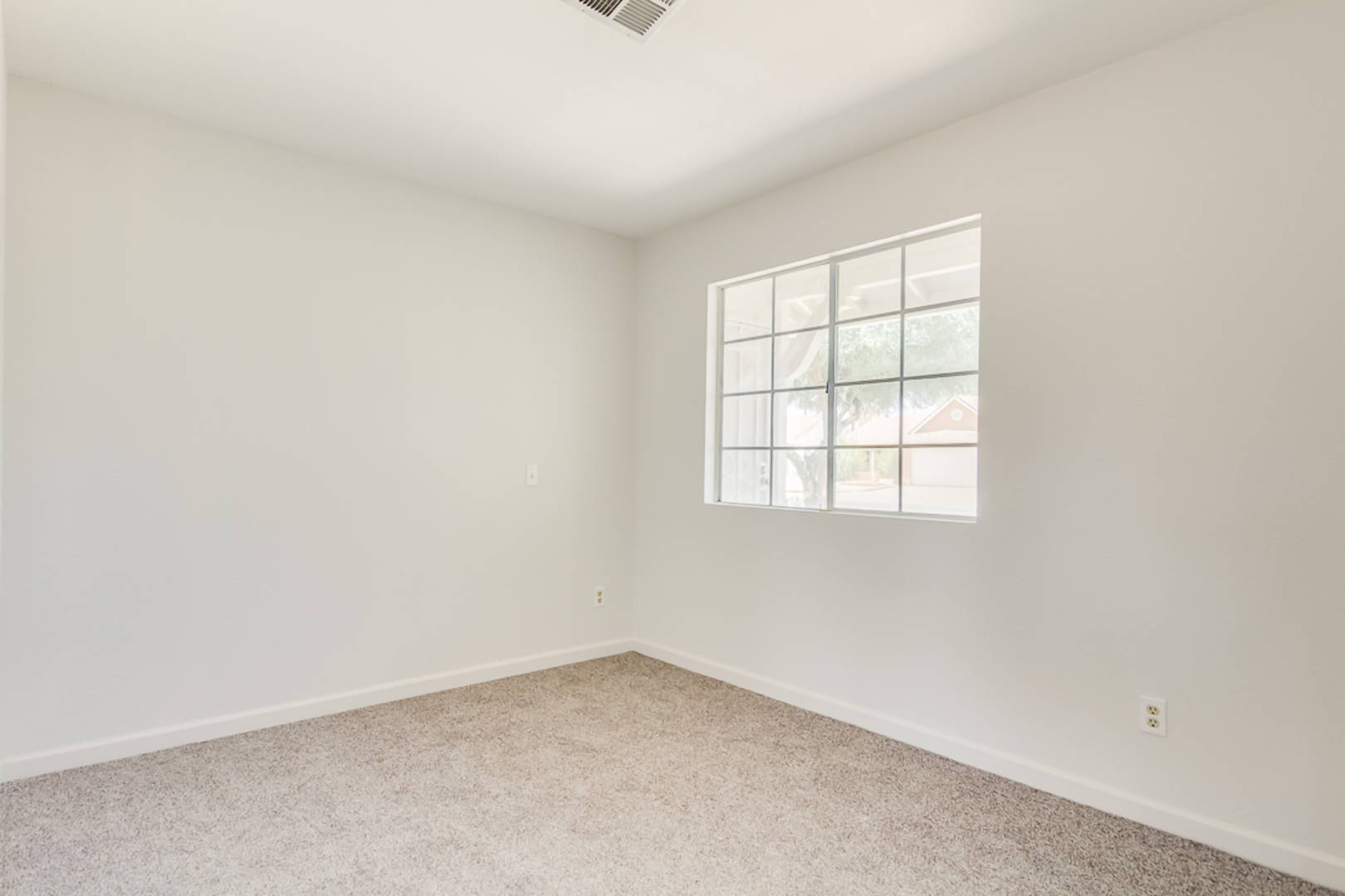 VACANT 4626 N 106th Dr Phoenix, AZ 85037
