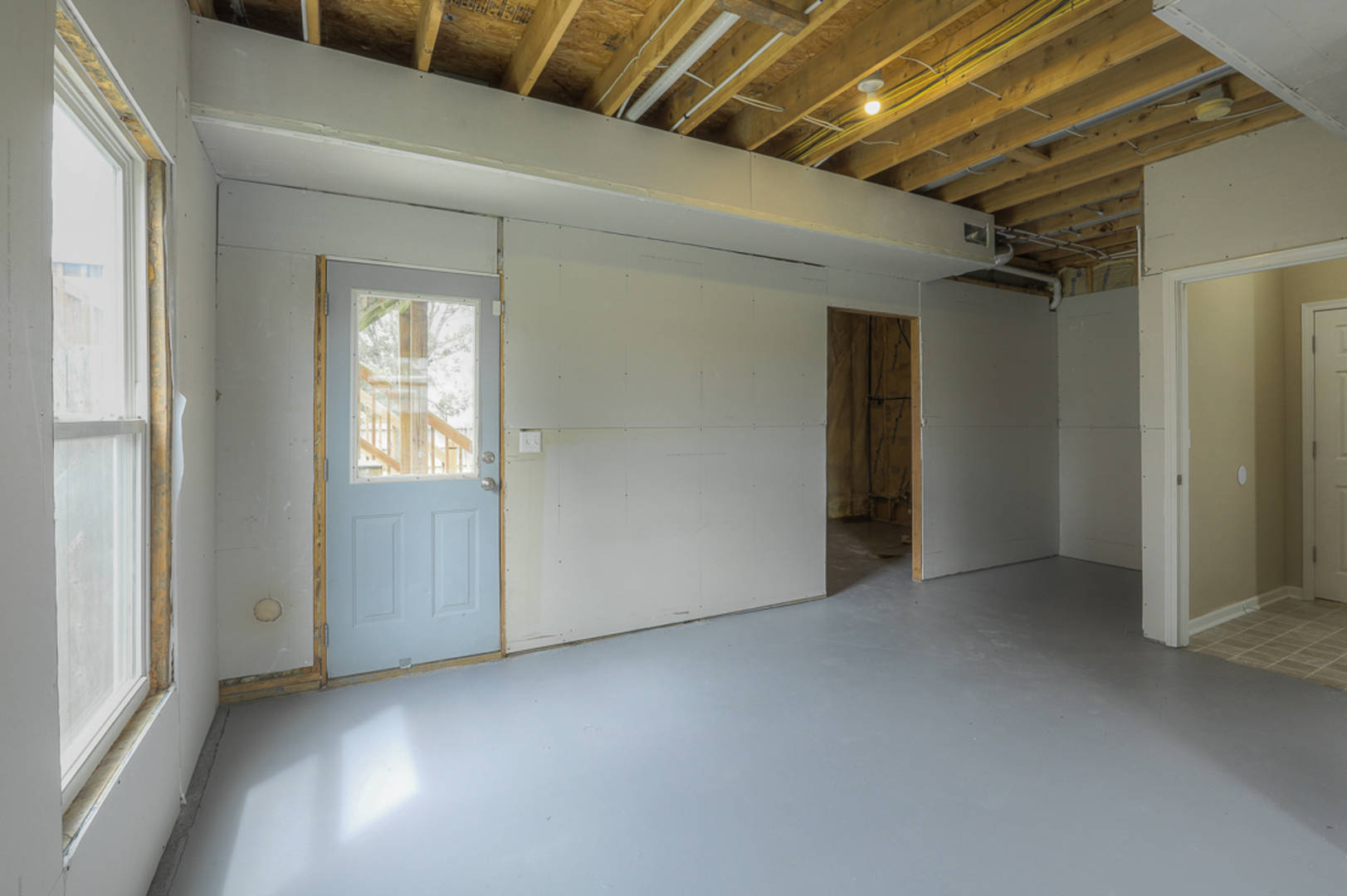 638 S. Pine Street Gardner, KS 66030