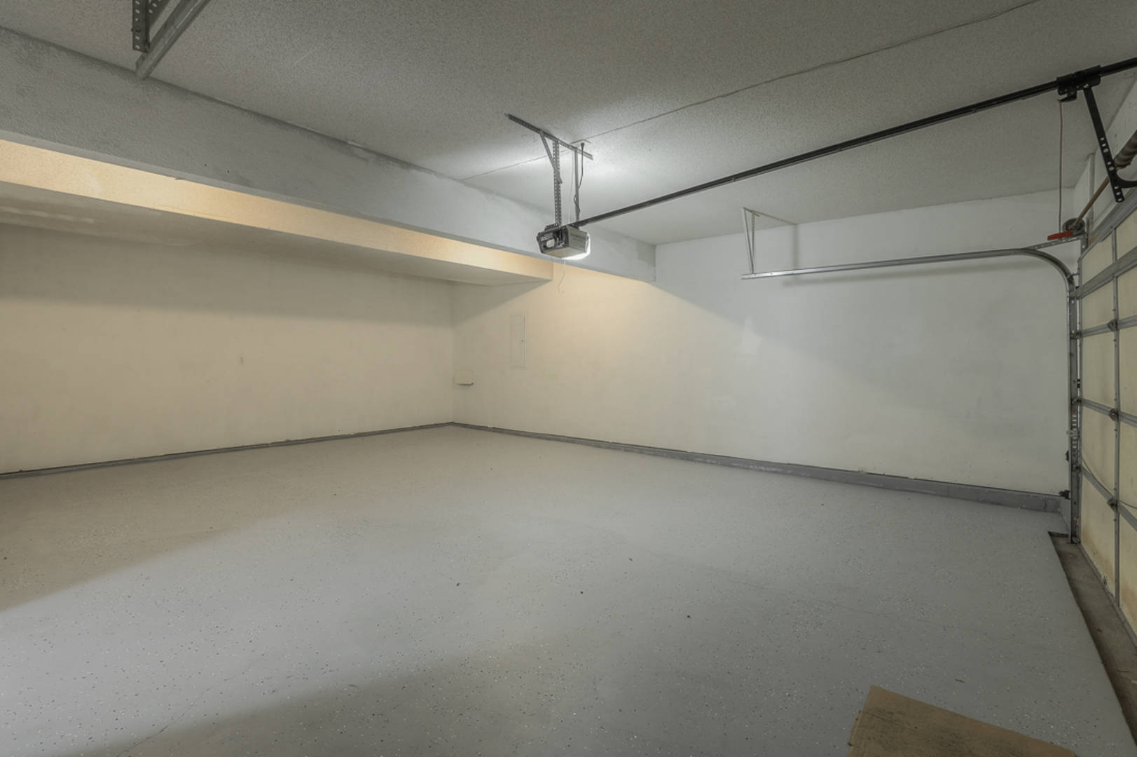 638 S. Pine Street Gardner, KS 66030