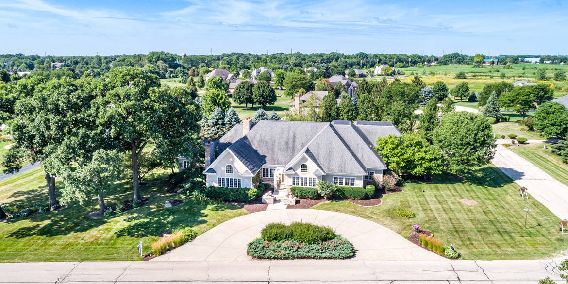 Brivity 11N200 Stonecrest Dr. Elgin, IL 60124