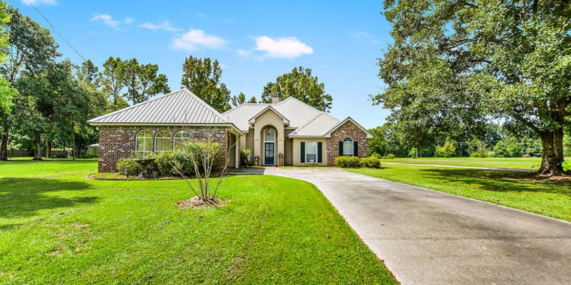 Brivity 13750 Friendship Rd. Walker, LA 70785