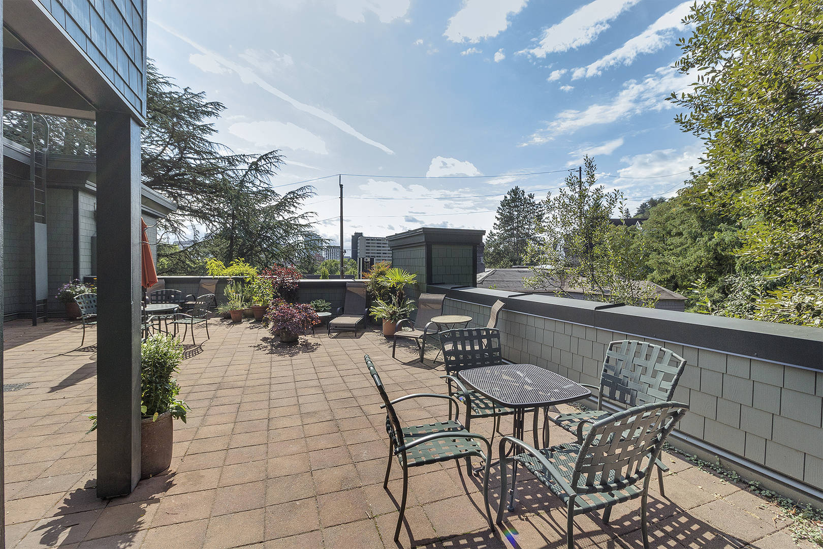 2024 SW Howards Way #307 Portland, OR 97201