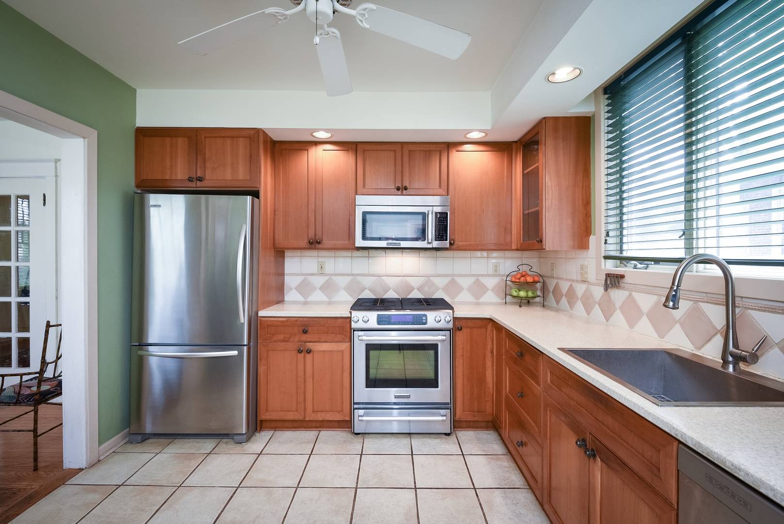 605 Shoemaker Ave Jenkintown, PA 19046
