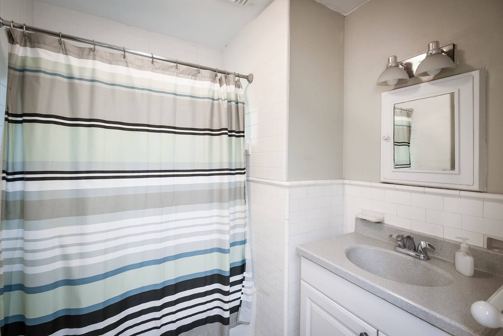 605 Shoemaker Ave Jenkintown, PA 19046