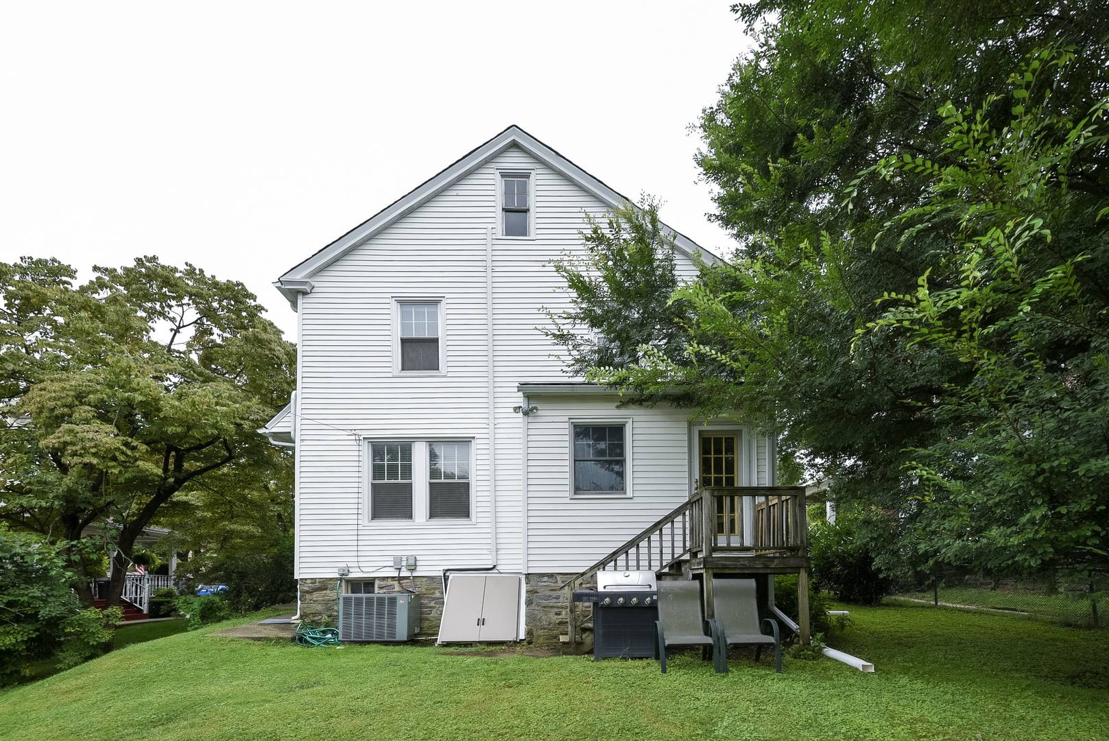 605 Shoemaker Ave Jenkintown, PA 19046
