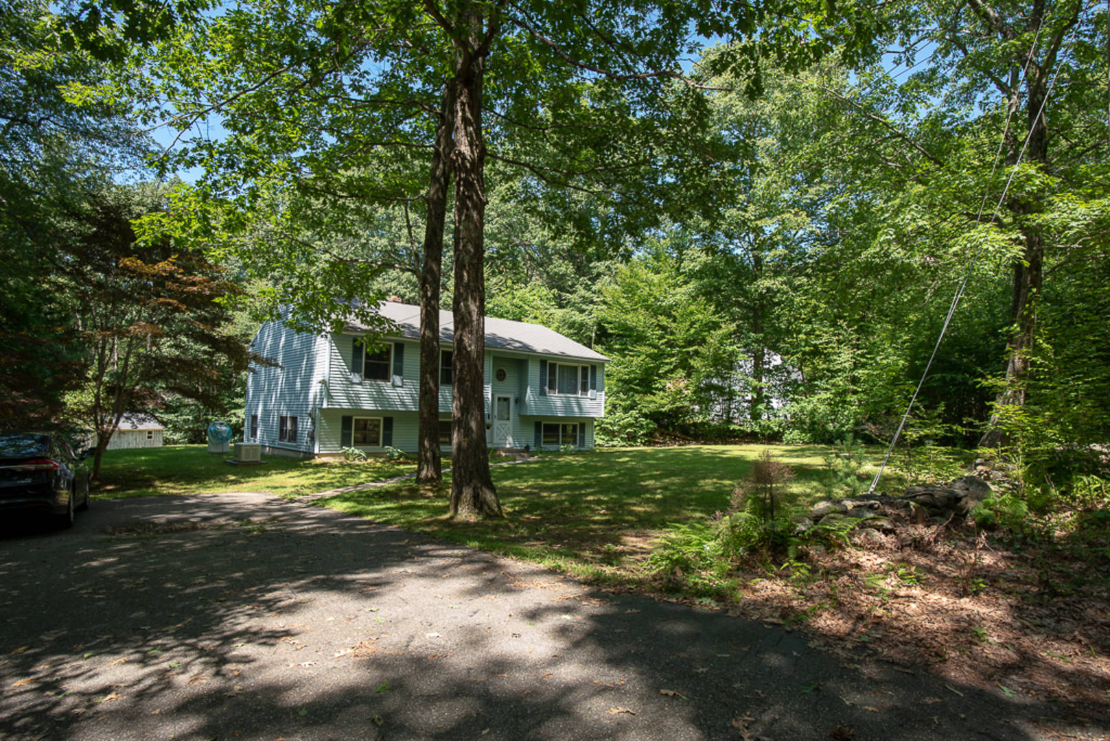 6 Cross Road Hubbardston, MA 01452