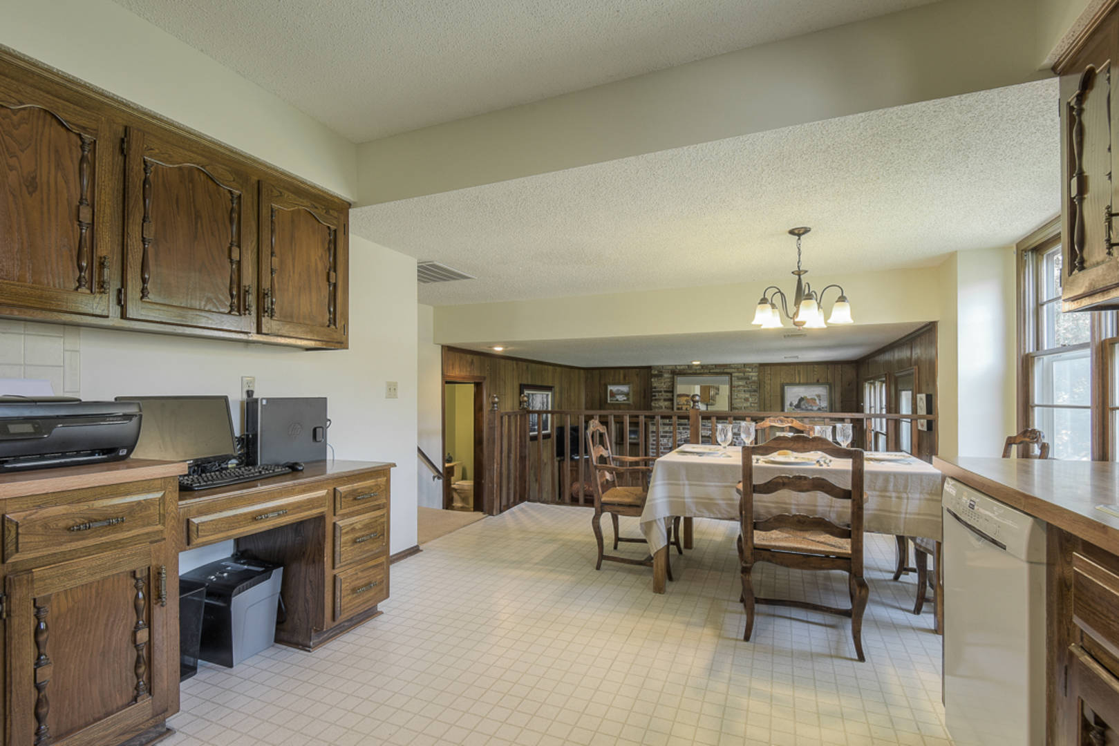 2118 East 152nd Terrace Olathe, KS 66062