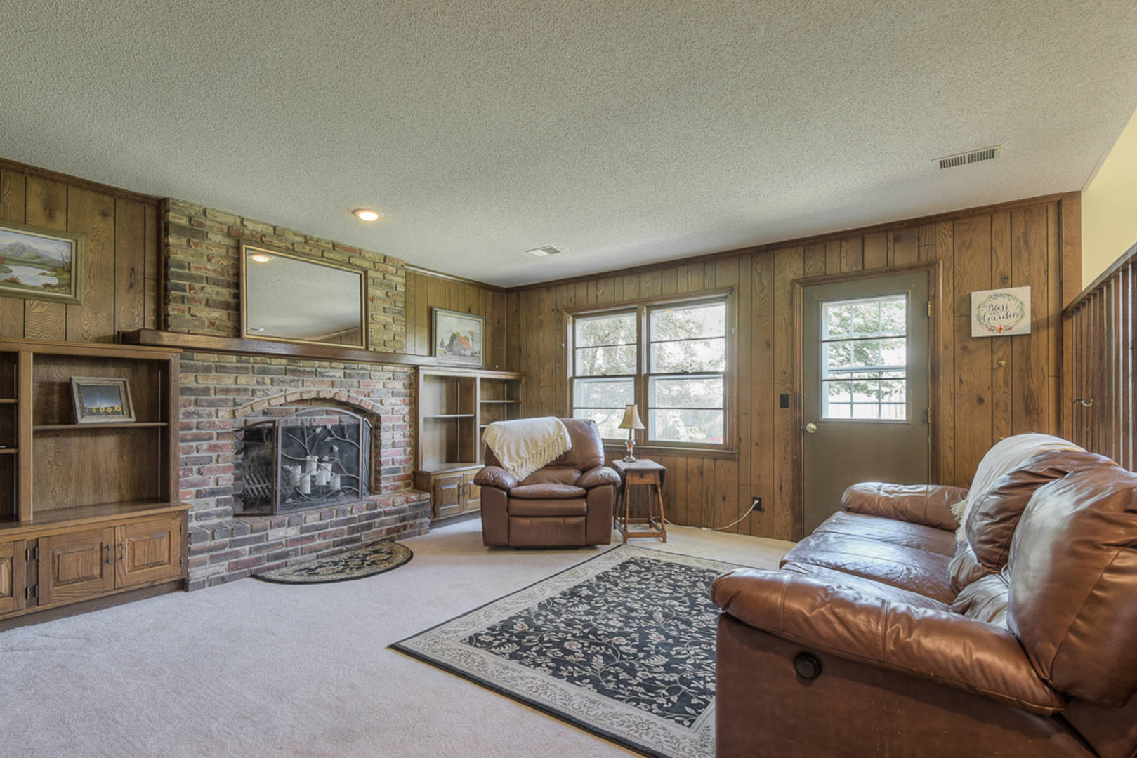 2118 East 152nd Terrace Olathe, KS 66062