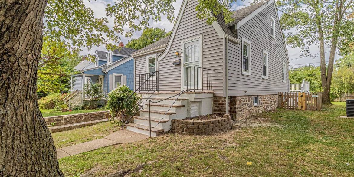 Brivity 7404 Park Drive Parkville, MD 21234