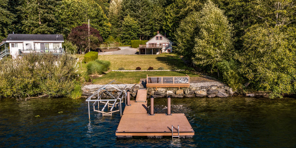 Brivity 721 E. Lake Samish Drive Bellingham, WA 98229