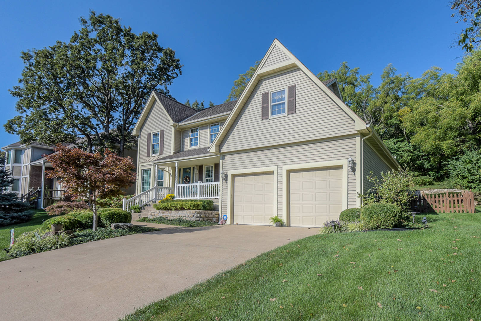 6746 Red Oak Drive Shawnee, KS 66217