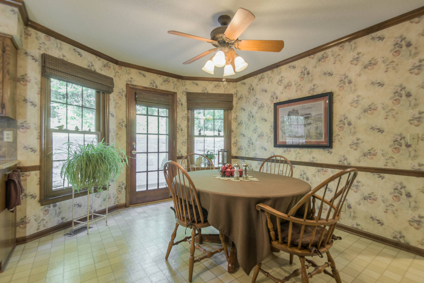 6746 Red Oak Drive Shawnee, KS 66217
