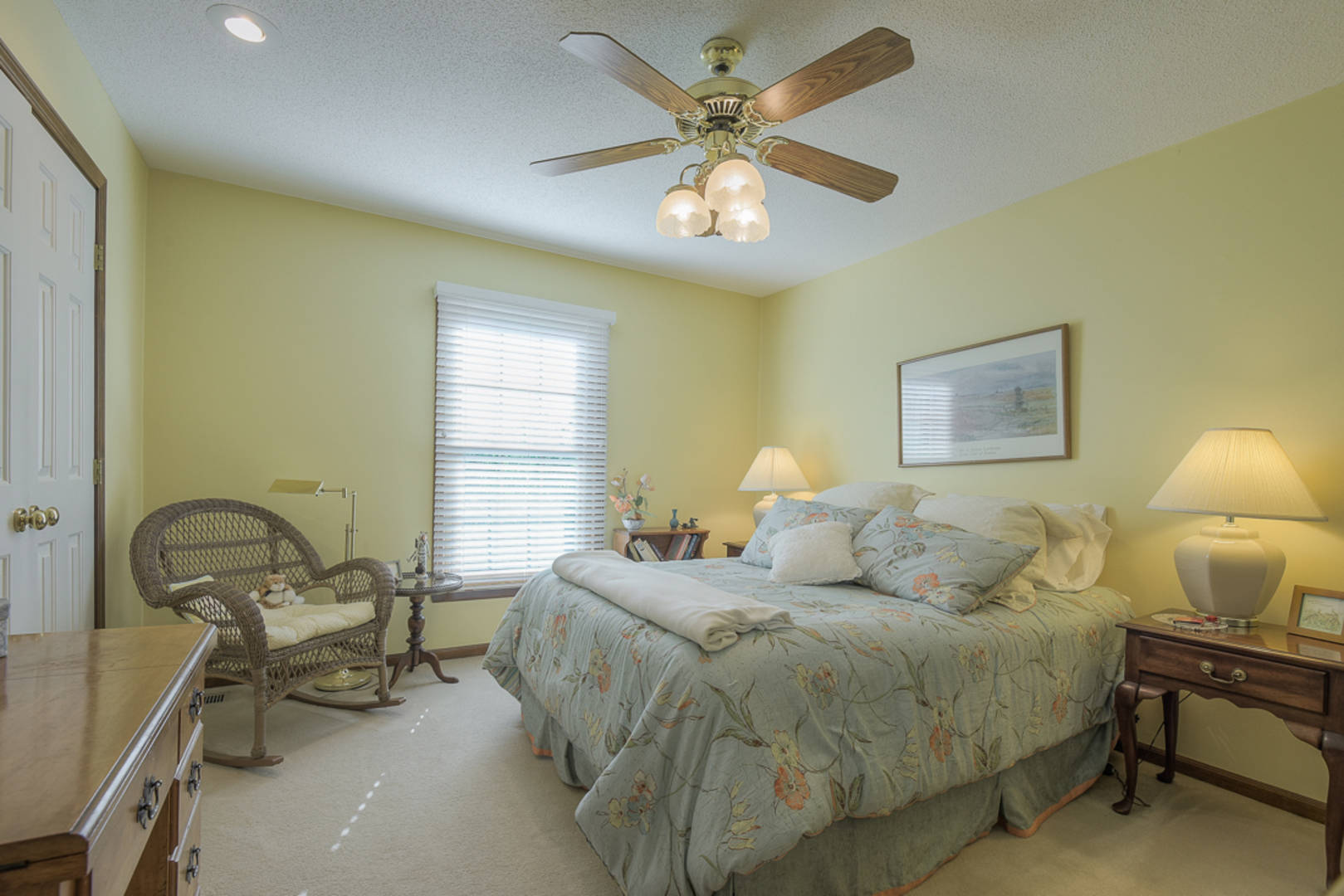 6746 Red Oak Drive Shawnee, KS 66217