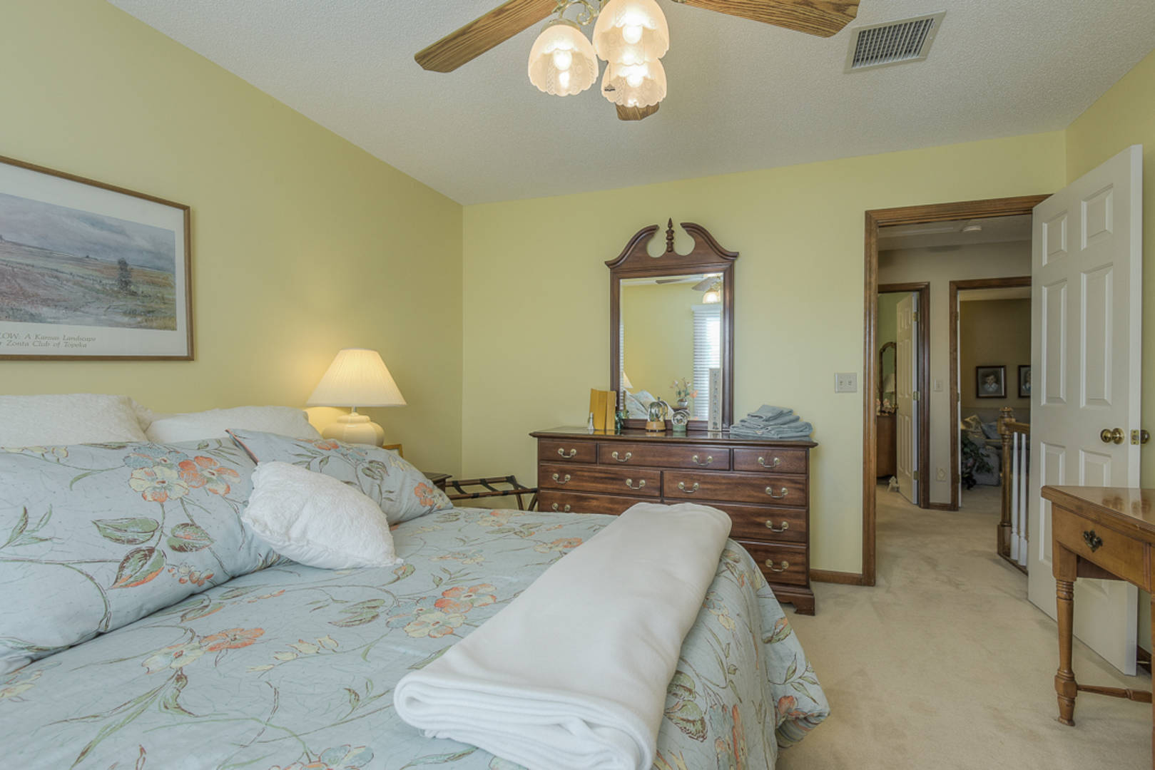 6746 Red Oak Drive Shawnee, KS 66217