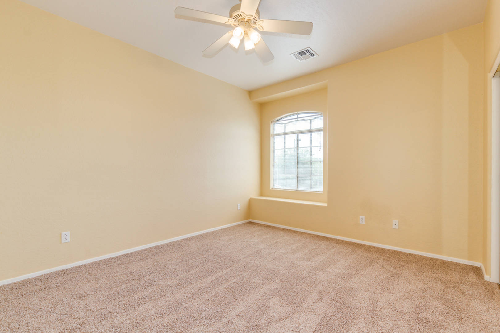 VACANT 18503 W Piedmont Rd Goodyear, AZ 85338