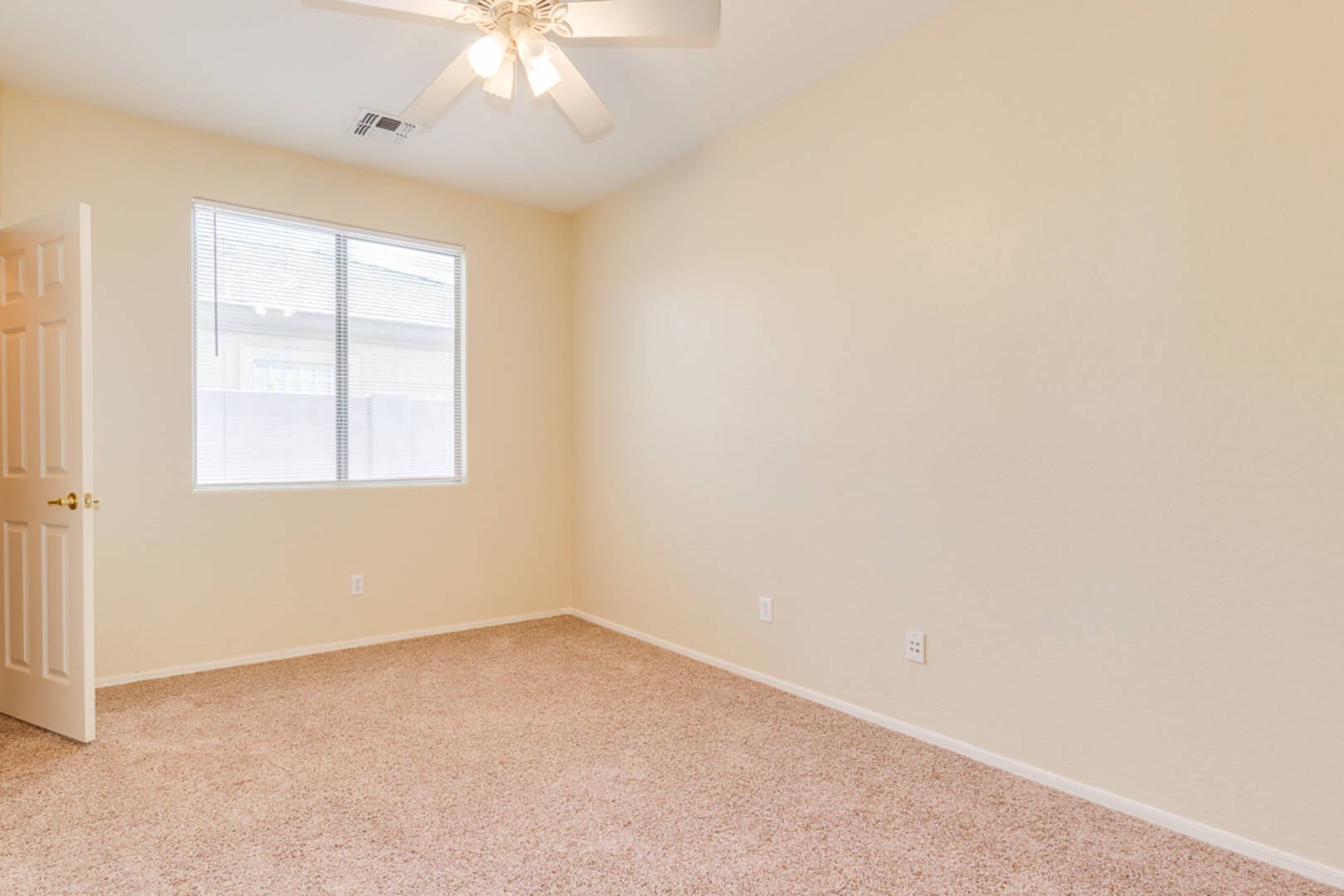 VACANT 18503 W Piedmont Rd Goodyear, AZ 85338