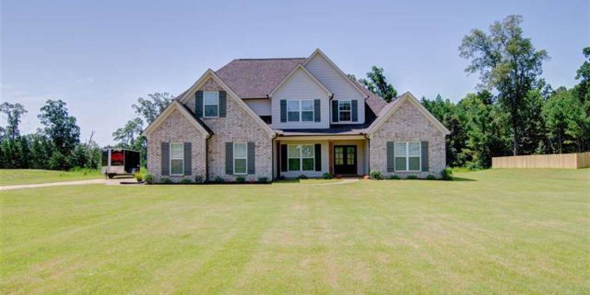 Brivity 12911 PEBBLE RIDGE DR Byhalia, MS 38611