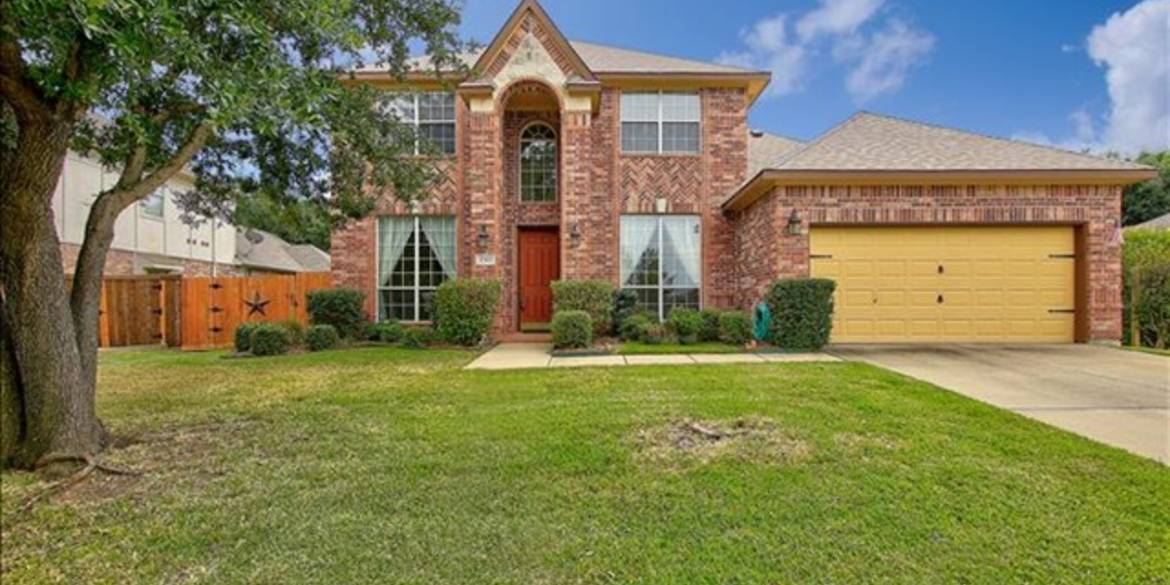 Brivity 4302 Glencoe Rd Corinth, TX 76208