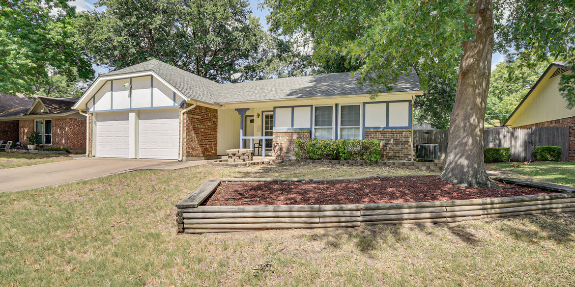 Brivity 4103 Westwind Dr Arlington, TX 76017