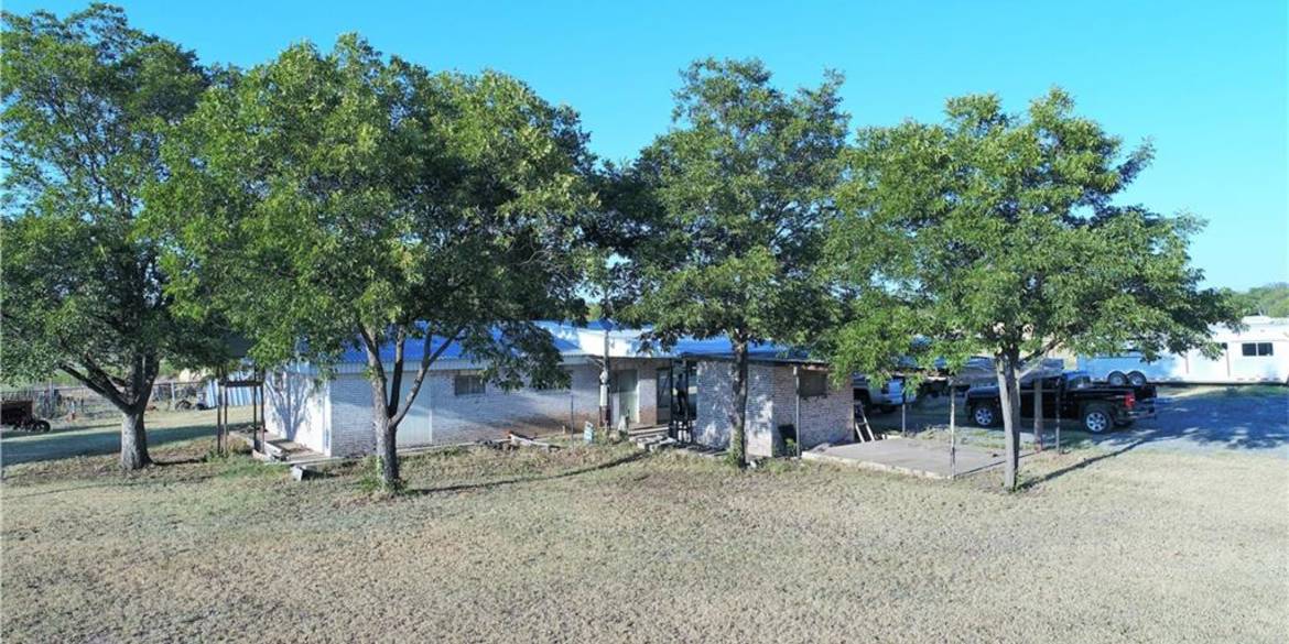 Brivity 1301 County 440 De Leon, TX 76444