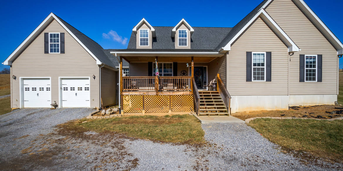 Brivity 400 Crocketts Cove Road Wytheville, VA 24382