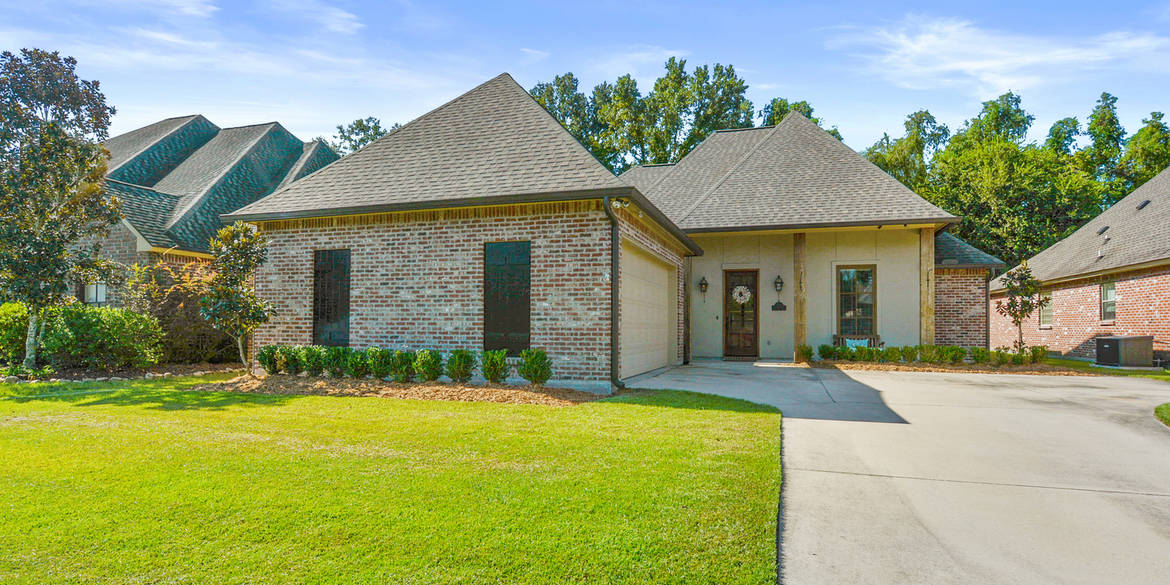 Brivity 115. S Club Ave. Saint Gabriel, LA 70776