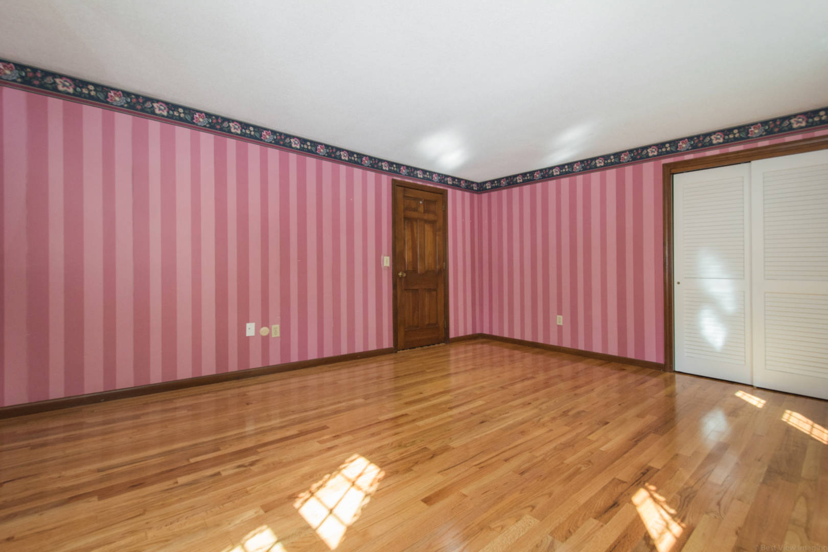 8 Black Hill Road  Paxton, MA 01612