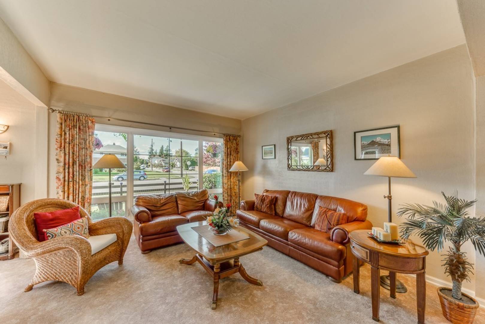 1801 Rockefeller Ave, Everett, WA 98201