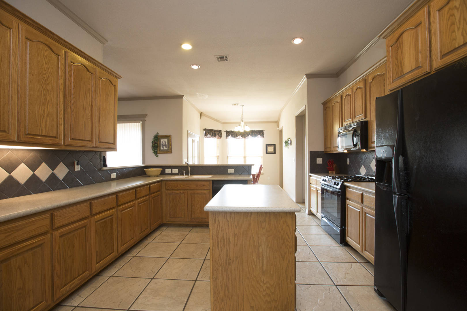 Brivity 1513 W Trenton St Broken Arrow, OK 74012 Virtual Tour