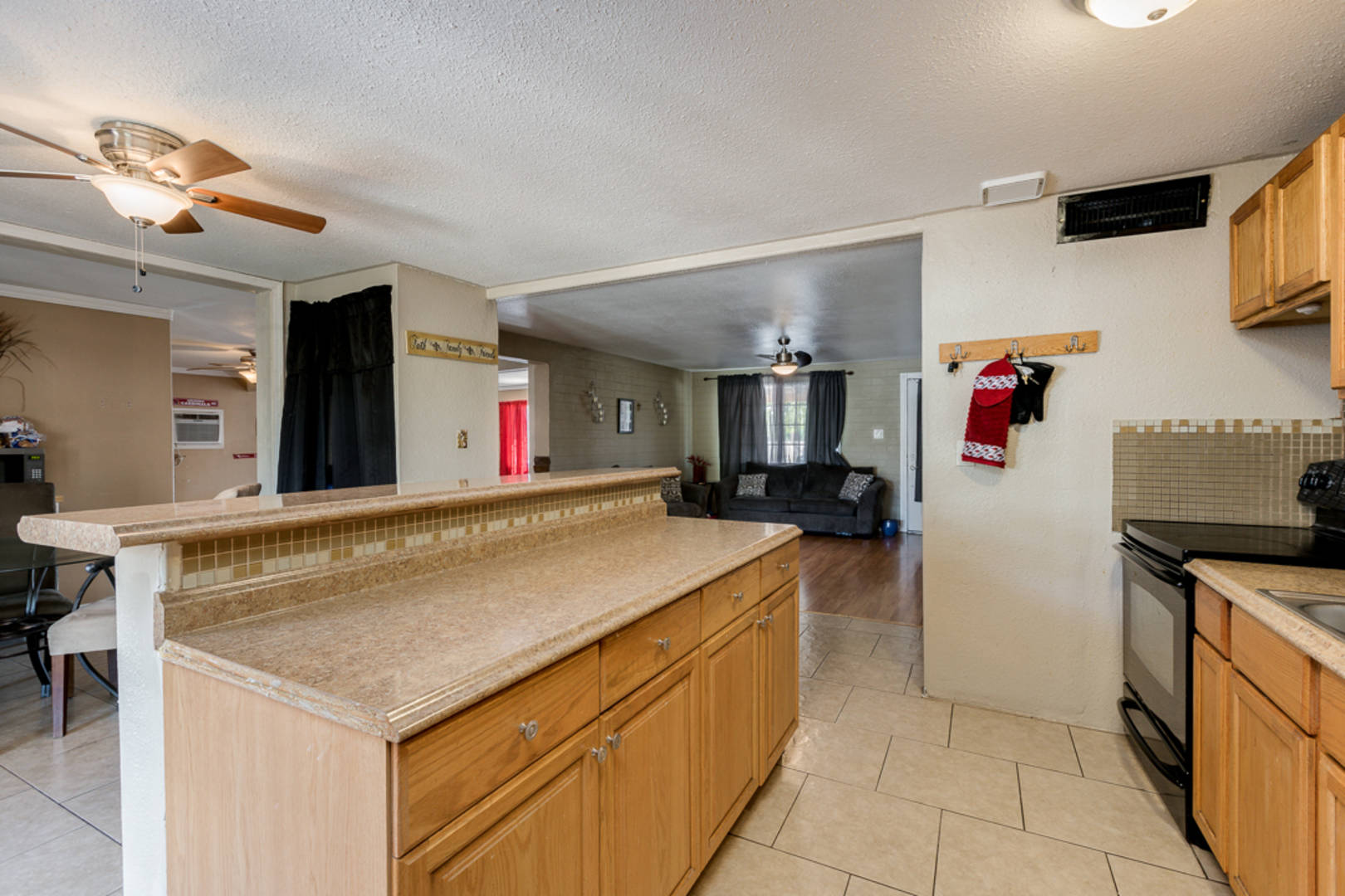 7230 W Coolidge St Phoenix, AZ 85033