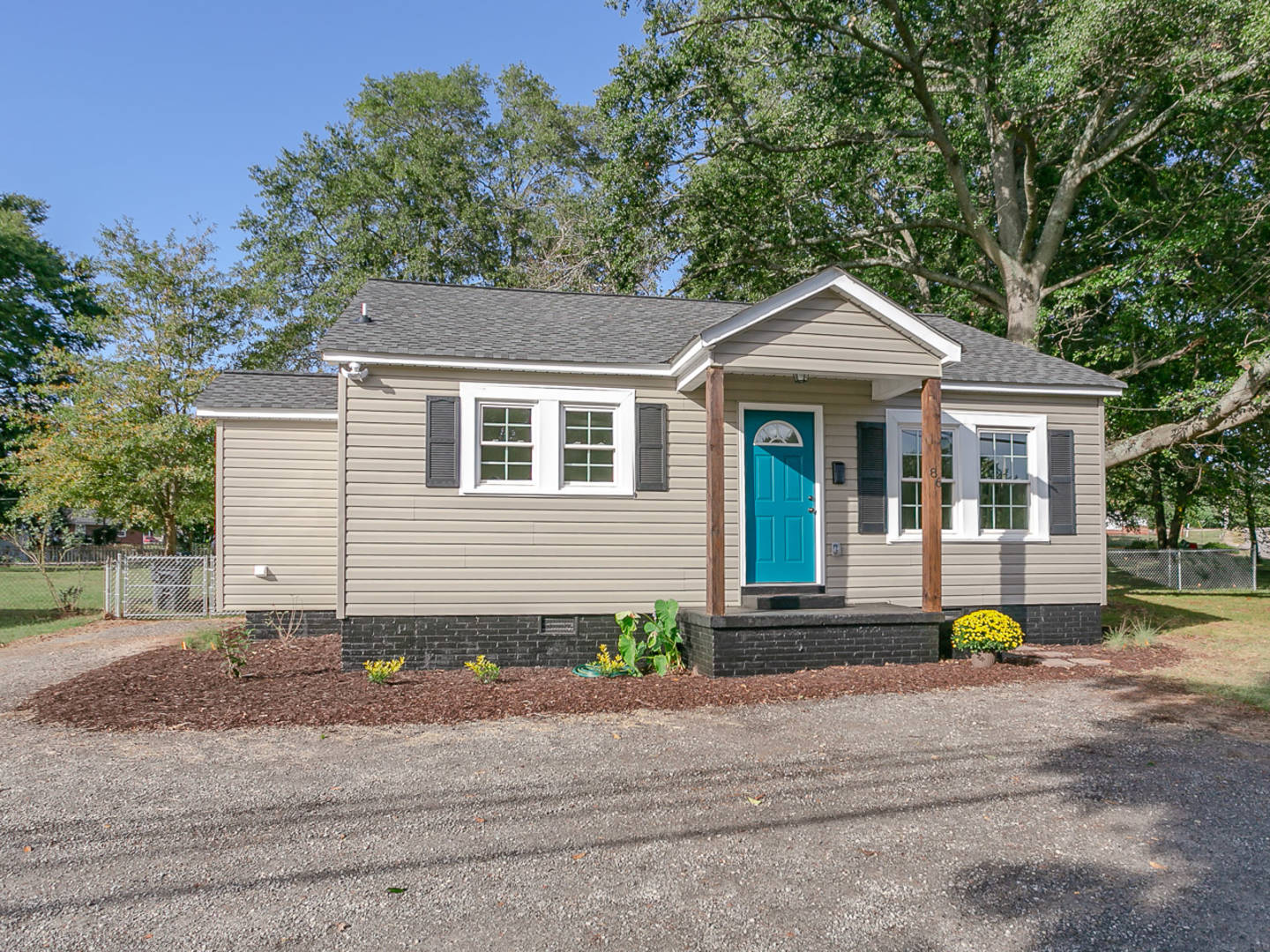 86 N. Main St. Inman, SC 29349