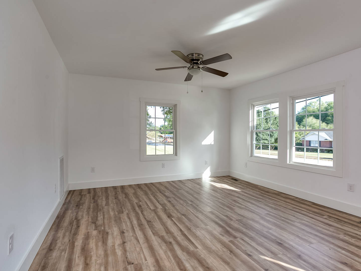 86 N. Main St. Inman, SC 29349