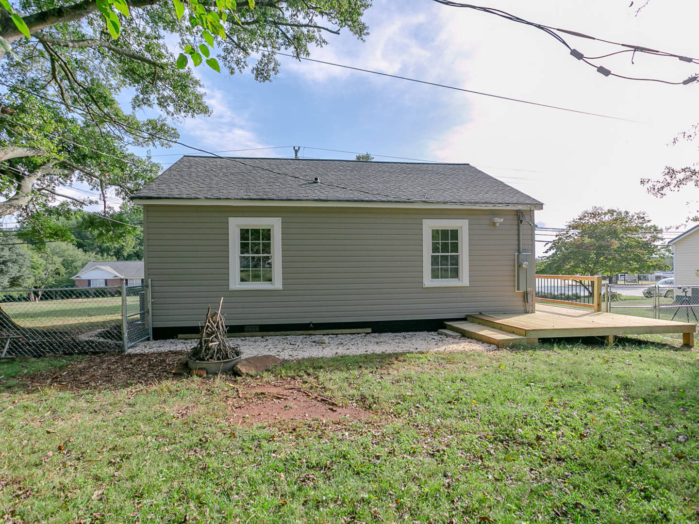 86 N. Main St. Inman, SC 29349