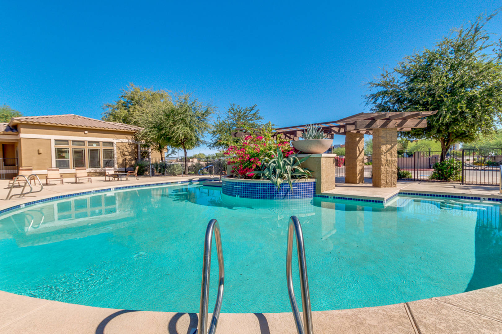 15240 N 142nd Ave Unit 1095  Surprise, AZ 85379